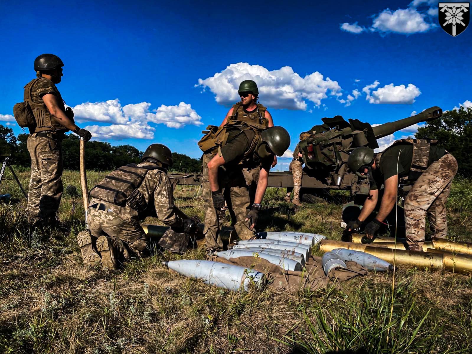 Бои на границе с украиной сегодня. Боевые действия. Украинские военные. Русские военные.